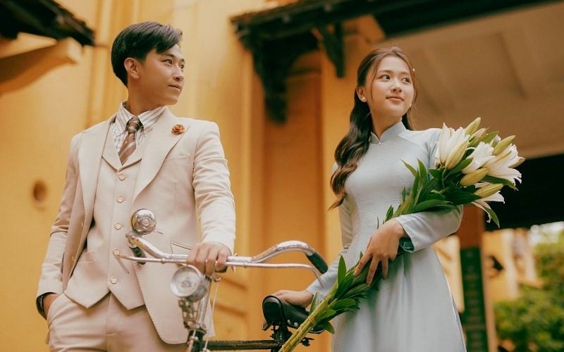 2000 có hợp với 2003 không? Xét tình yêu 2000 với 2003?