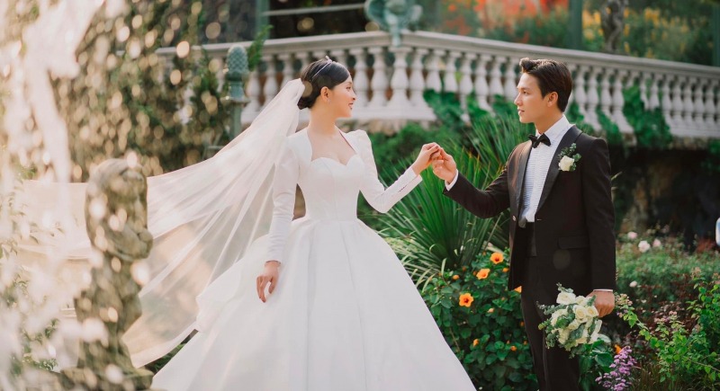 2000 có hợp với 2003 không? Xét tình yêu 2000 với 2003?